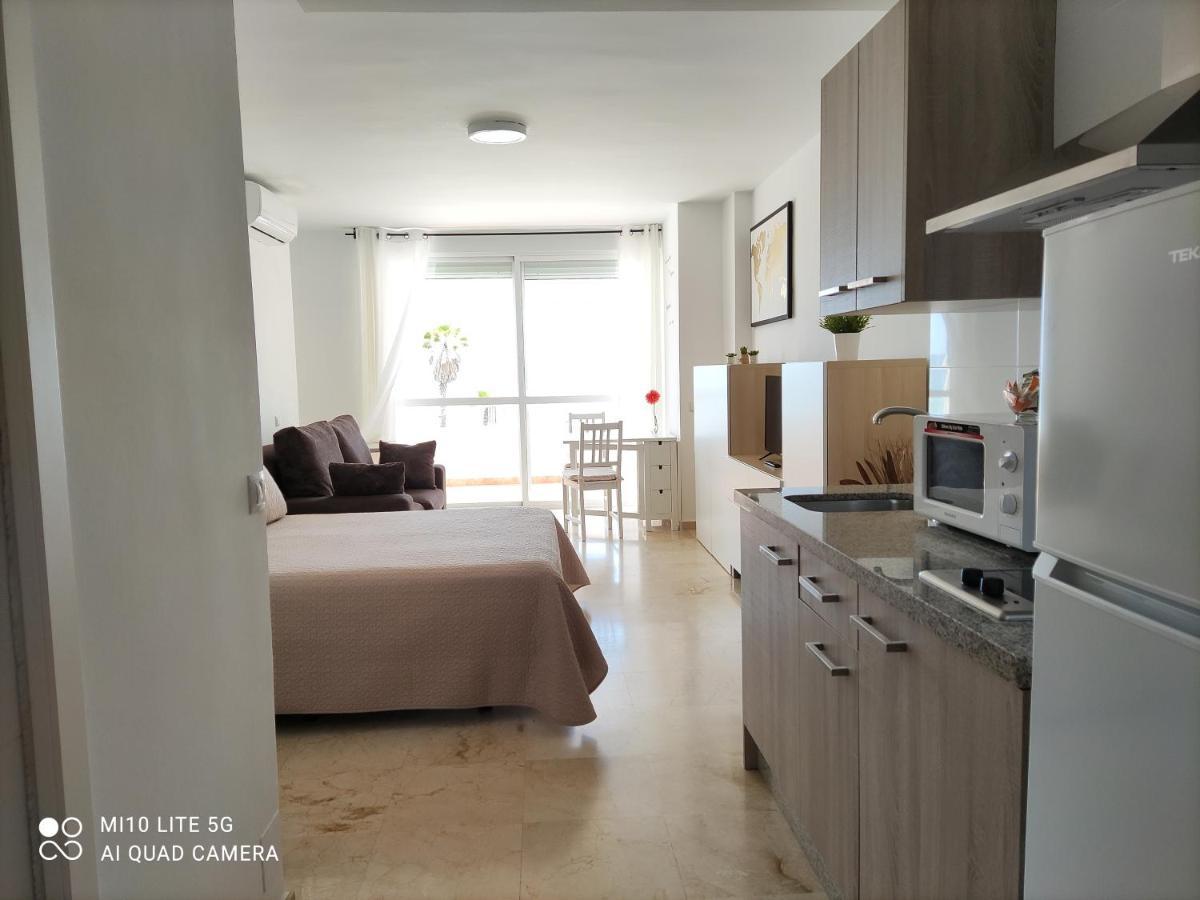 Nuevo Roca Chica, Primera Linea Playa,Torremolinos Exterior foto